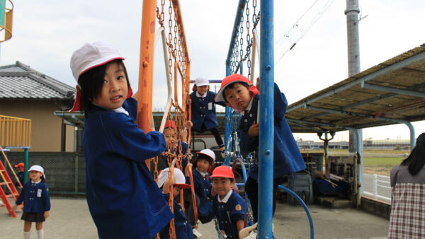 ✨思いきり・・・遊びます🧢 - 明法学園