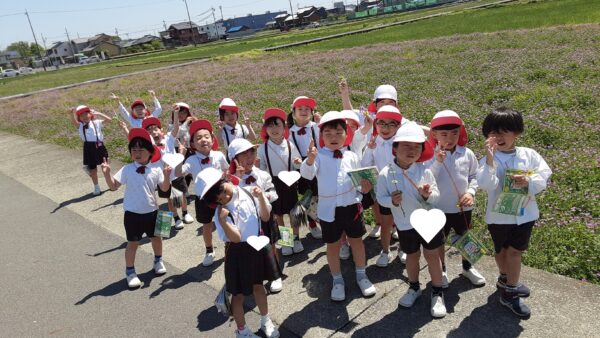 千秋幼稚園の周りを🌺