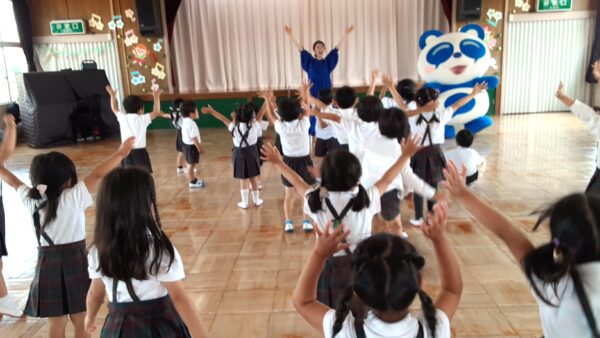 健康体操に・・千秋幼稚園